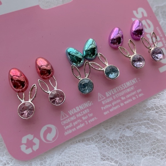 Claire's Other - 3/$15🌎 NEW Claire’s 6 pack Easter Egg & Bunny Stud Earrings